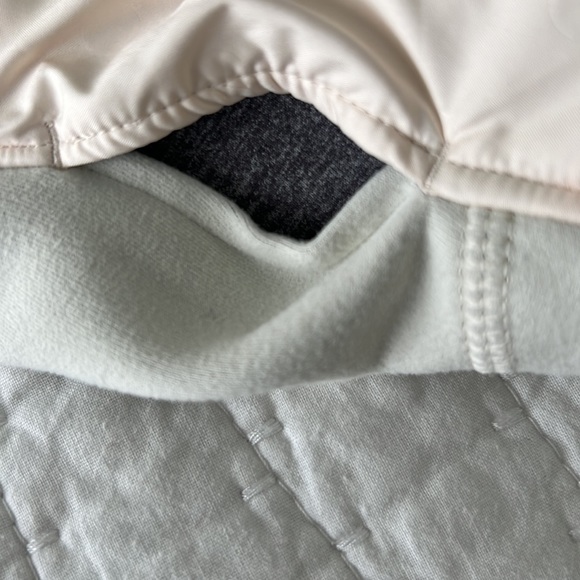 Lululemon lightweight, raincoat hoodie - Picture 2 of 12